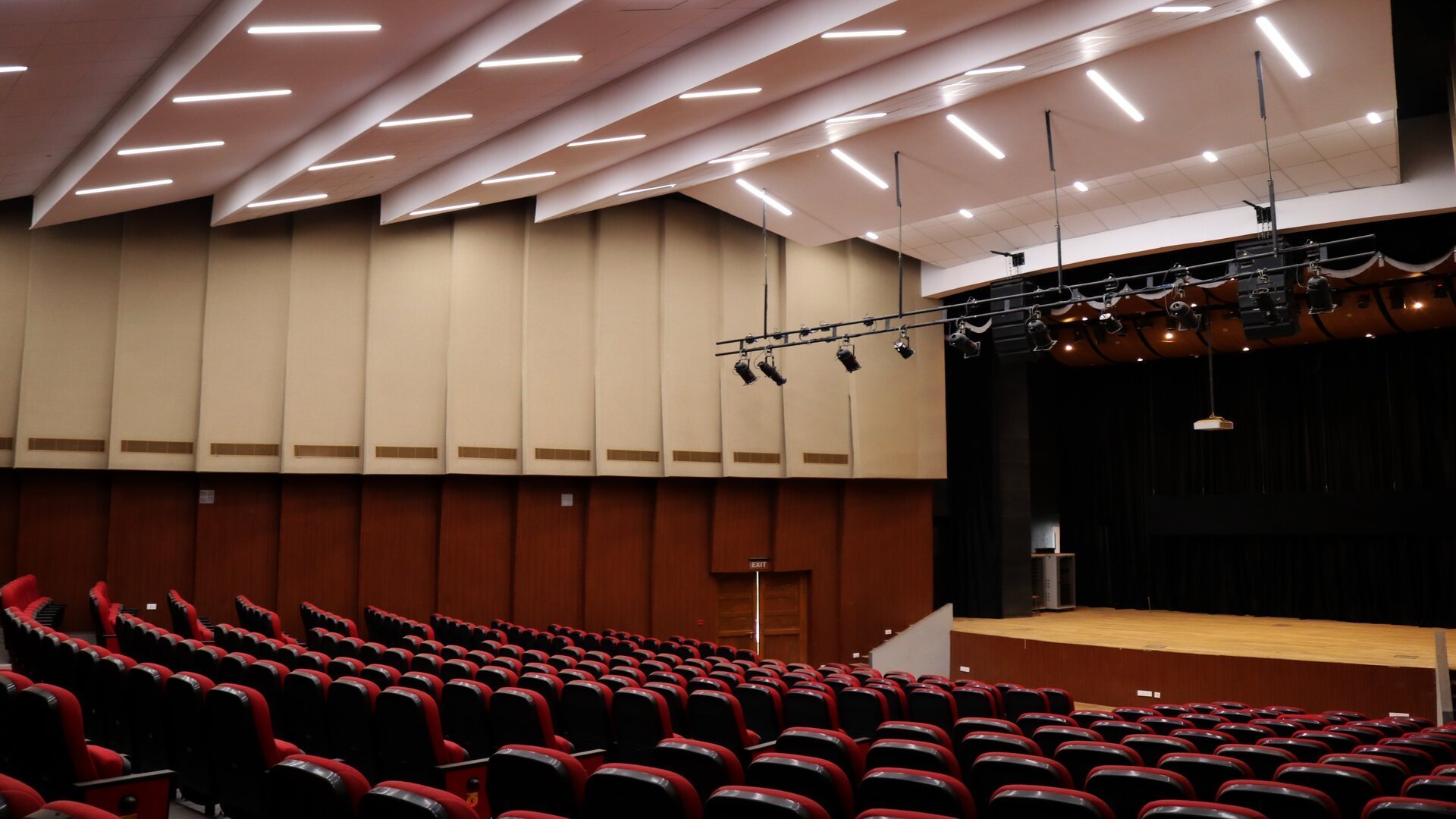 CLRI – Triple Helix auditorium