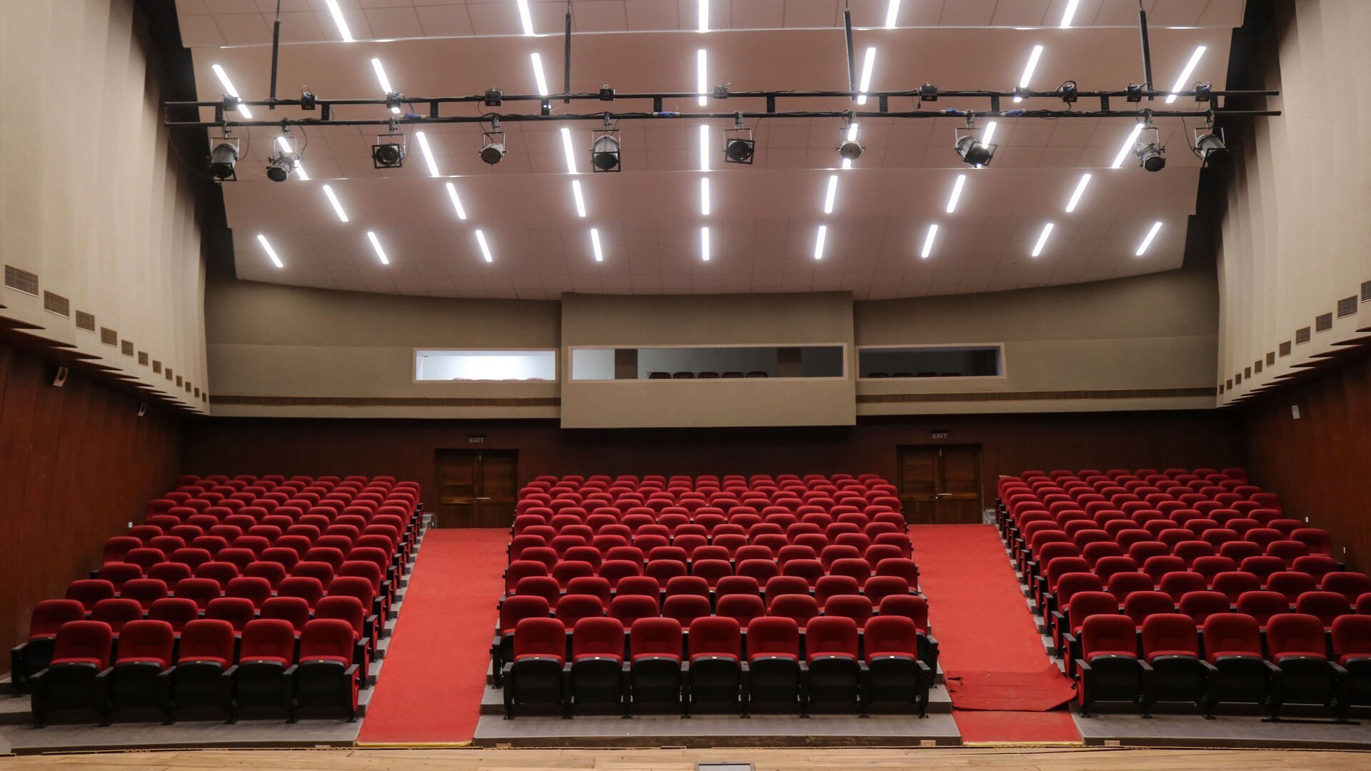 CLRI – Triple Helix auditorium